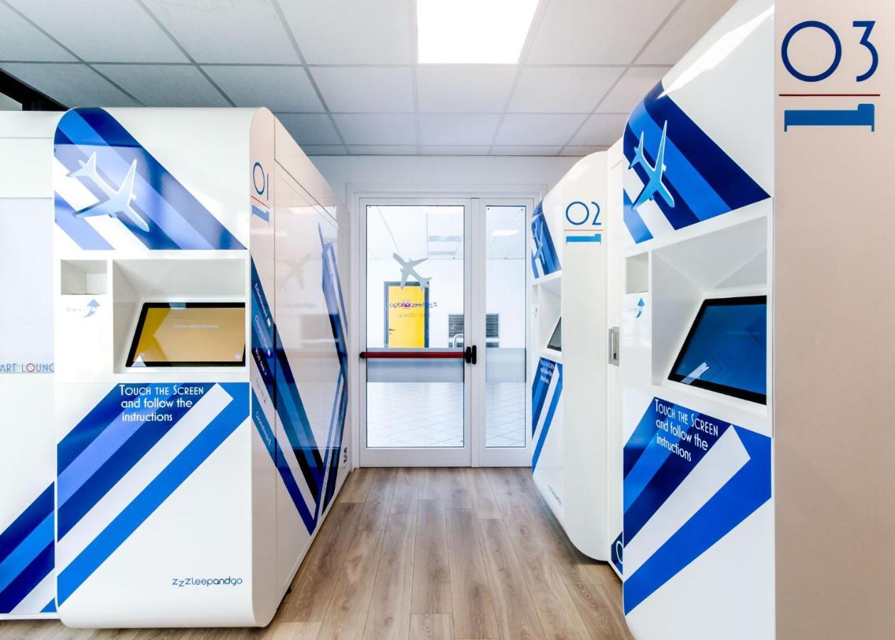 Resting Pods - Zzzleepandgotrn Torino Airport 호텔 카셀토리네세 외부 사진